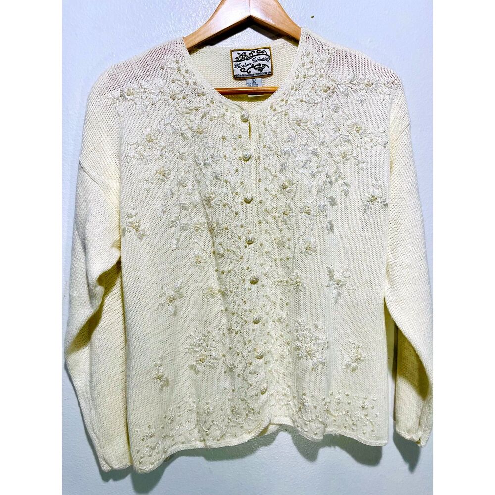 Heirloom Collectibles sweater cardigan embroidered cottage core romantic wonen L